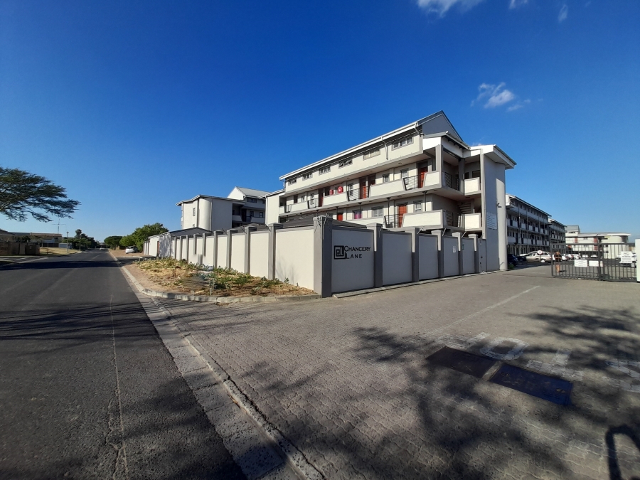 2 Bedroom Property for Sale in Uitzicht Western Cape